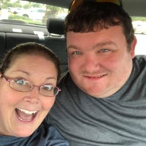 Meet your Posher, April